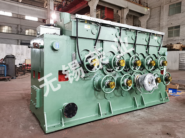 YJ400—9+1型鋼矯直機